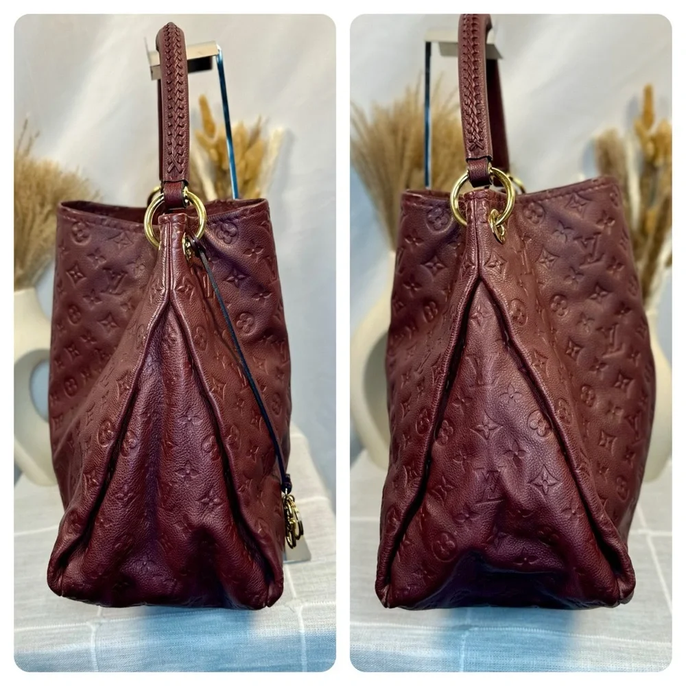EUC Louis Vuitton Raisin Empreinte Monogram Leather Artsy MM